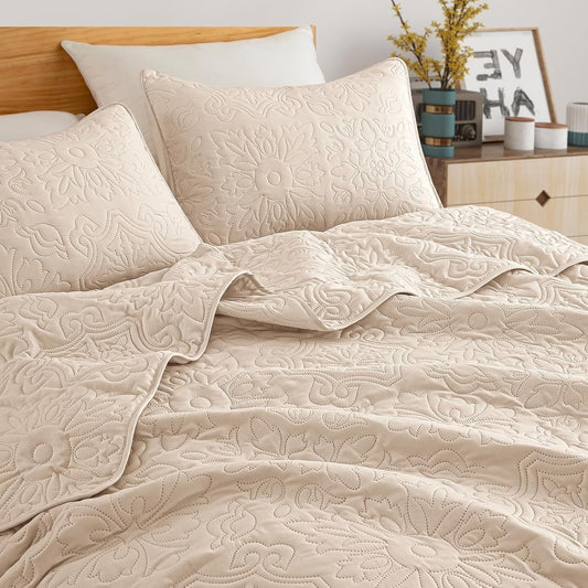 Quilt Timeless Beige